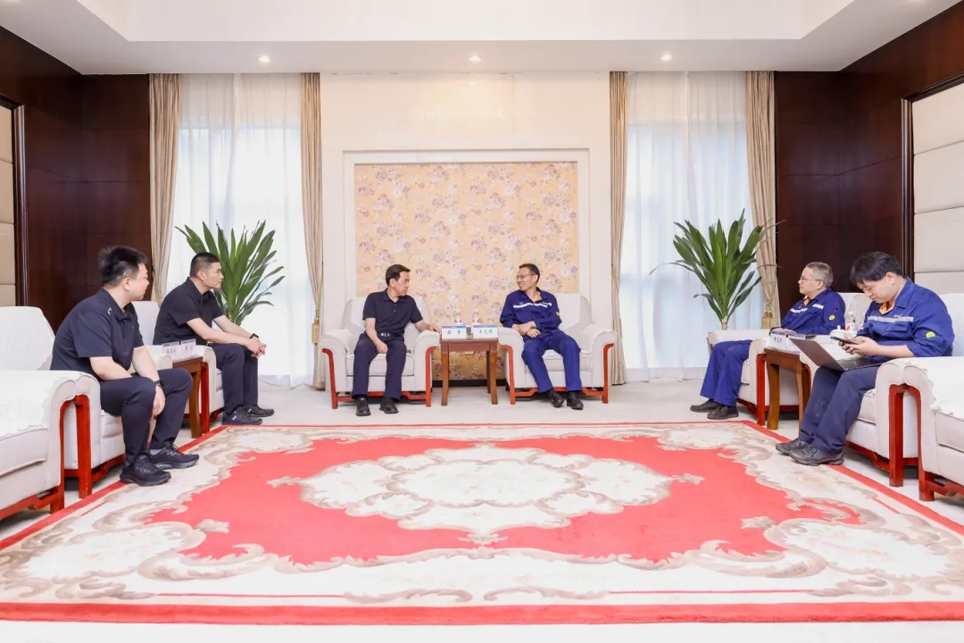 山西煤焦集团煤焦销售公司党委书记、董事长薛军一行到访重庆钢铁
